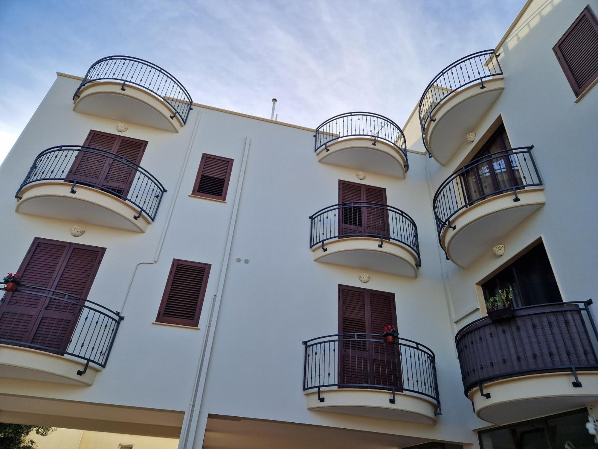 Casa Grande Porto Cesareo Villa Екстериор снимка